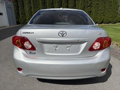 2009 Toyota Corolla 4dr Sdn Auto LE (Natl)