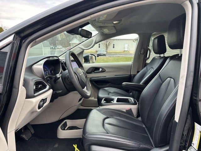 2024 Chrysler Pacifica Touring L FWD