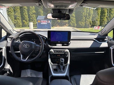 2023 Toyota RAV4 XLE Premium AWD (Natl)