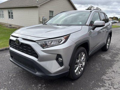 2019 Toyota RAV4 XLE Premium AWD (Natl)