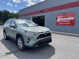 2020 Toyota RAV4 XLE Premium AWD (Natl)