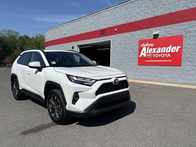 2024 Toyota RAV4 Hybrid XLE Premium AWD (Natl)