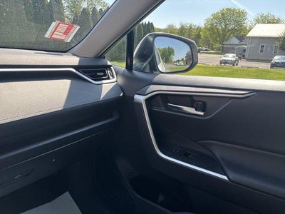 2024 Toyota RAV4 Hybrid XLE Premium AWD (Natl)