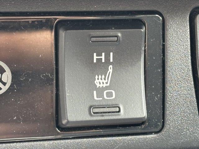2024 Toyota RAV4 Hybrid XLE Premium AWD (Natl)