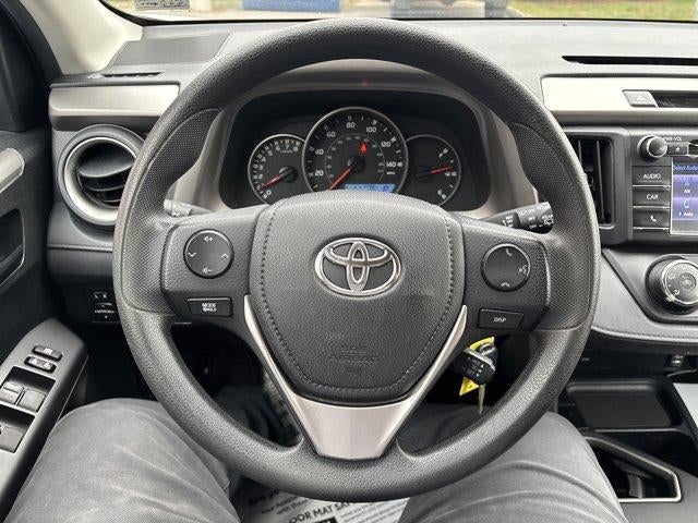 2016 Toyota RAV4 AWD 4dr LE (Natl)