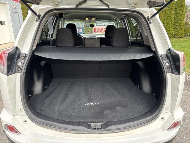 2016 Toyota RAV4 AWD 4dr LE (Natl)