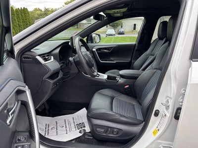 2024 Toyota RAV4 Hybrid XSE AWD (Natl)