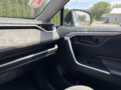 2024 Toyota RAV4 LE AWD (Natl)