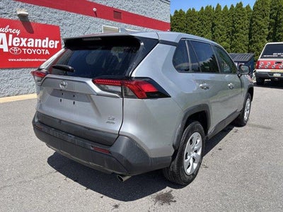 2024 Toyota RAV4 LE AWD (Natl)