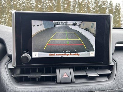 2024 Toyota RAV4 LE AWD (Natl)