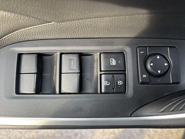 2025 Toyota RAV4 LE AWD (Natl)