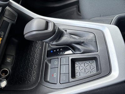 2023 Toyota RAV4 LE FWD (GS)
