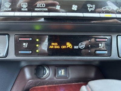 2025 Toyota RAV4 Limited AWD (GS)