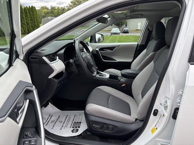 2025 Toyota RAV4 XLE AWD (Natl)