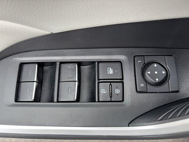 2025 Toyota RAV4 XLE AWD (Natl)