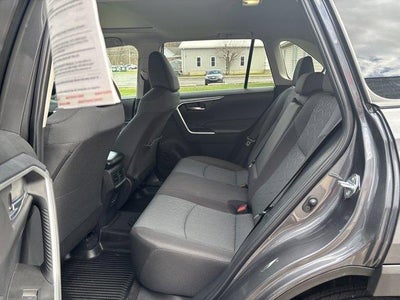 2025 Toyota RAV4 XLE AWD (Natl)