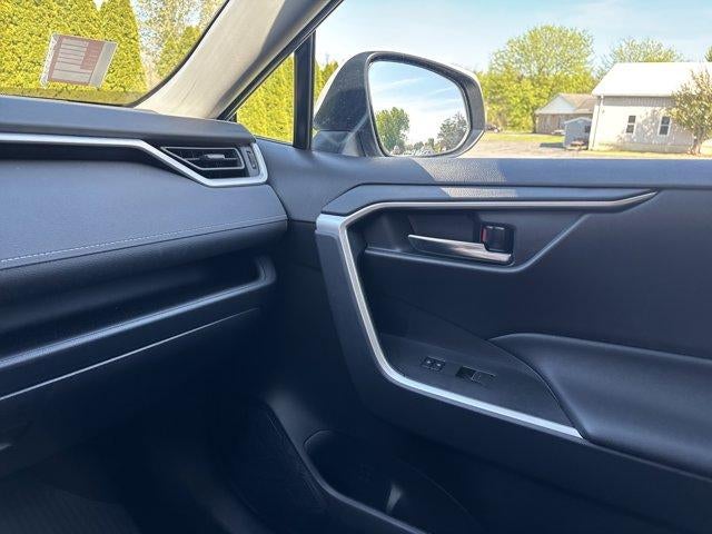 2025 Toyota RAV4 XLE AWD (Natl)