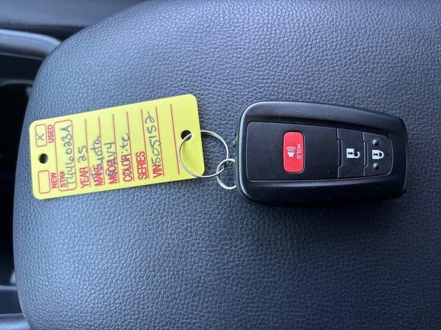 2025 Toyota RAV4 XLE AWD (Natl)