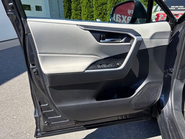 2025 Toyota RAV4 XLE AWD (Natl)