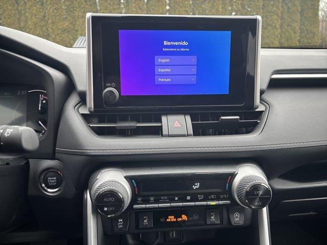 2025 Toyota RAV4 XLE AWD (Natl)