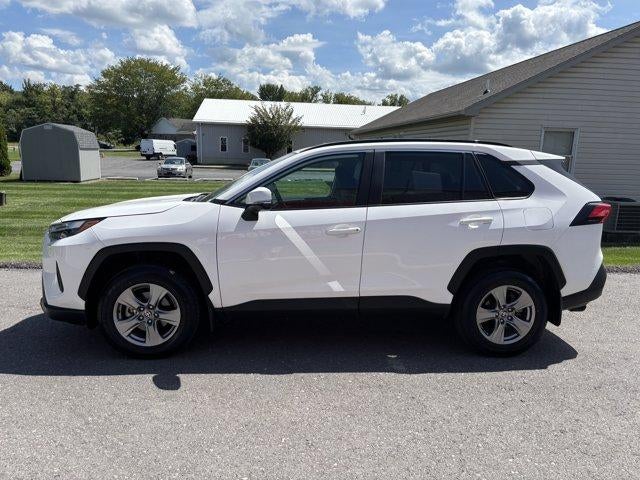 2025 Toyota RAV4 XLE AWD (Natl)