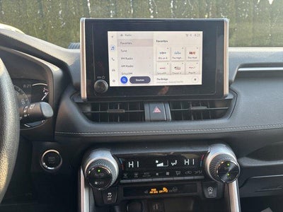 2025 Toyota RAV4 XLE AWD (Natl)