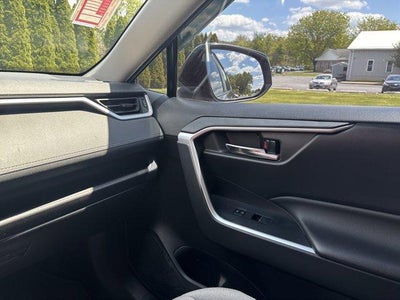 2022 Toyota RAV4 XLE AWD (Natl)