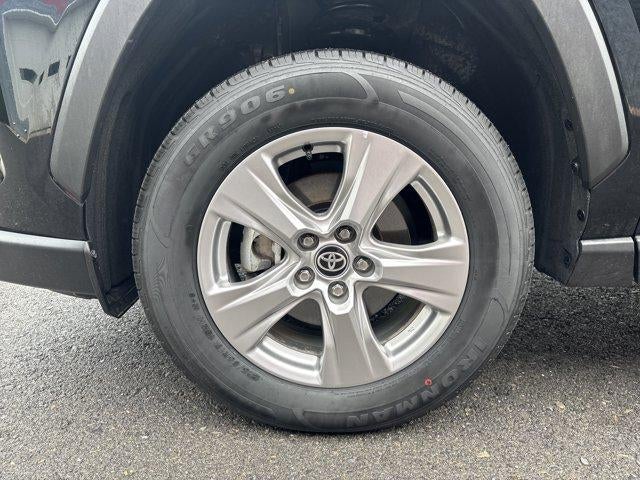 2025 Toyota RAV4 XLE AWD (Natl)