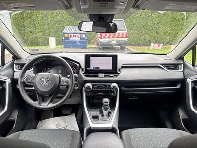 2025 Toyota RAV4 XLE AWD (Natl)