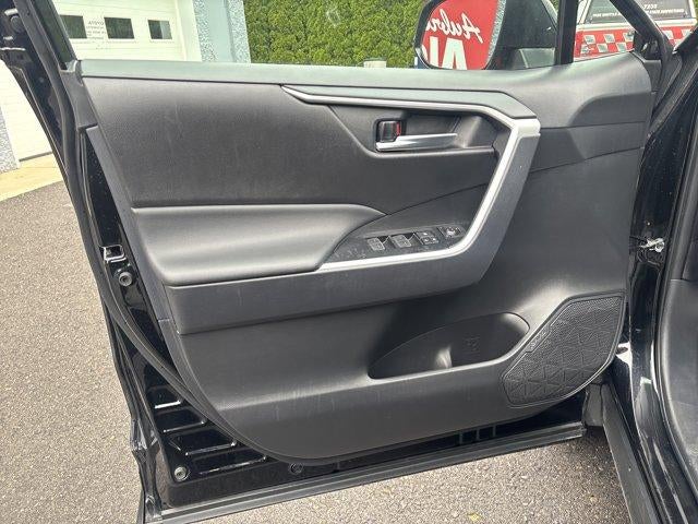 2025 Toyota RAV4 XLE AWD (Natl)