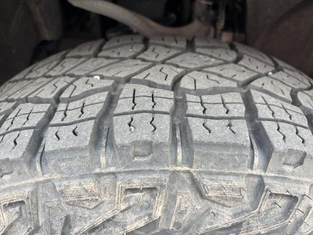 2024 Chevrolet Silverado 1500 Crew Cab Standard Box 4-Wheel Drive LT Trail Boss