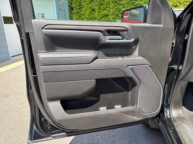 2025 GMC Sierra 1500 Crew Cab Short Box 4-Wheel Drive SLT