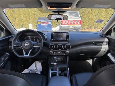 2025 Nissan Sentra SR CVT
