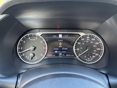 2025 Nissan Sentra SR CVT