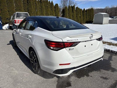 2025 Nissan Sentra SR CVT