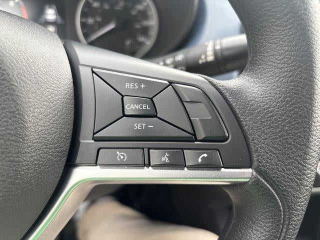 2025 Nissan Versa SV CVT