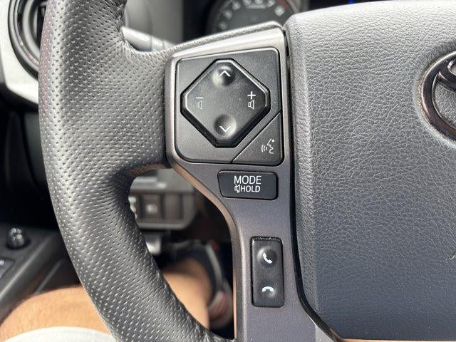 2019 Toyota Tacoma 4WD 4WD TRD Off Road Double Cab 5' Bed V6 AT (Natl)