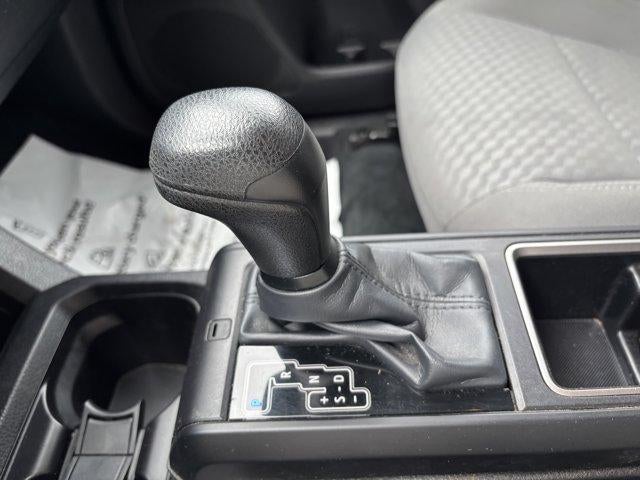 2023 Toyota Tacoma 4WD 4WD SR Double Cab 5' Bed V6 AT (GS)