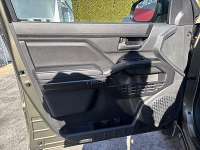 2026 Toyota Tacoma 4WD 4WD TRD Sport Double Cab 5' Bed AT (Natl)