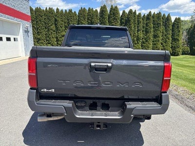2025 Toyota Tacoma 4WD 4WD SR5 Double Cab 5' Bed AT (GS)