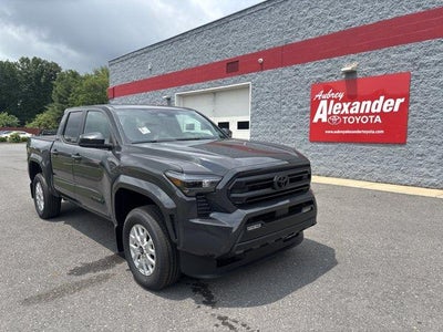 2026 Toyota Tacoma 4WD 4WD SR5 Double Cab 5' Bed AT (GS)