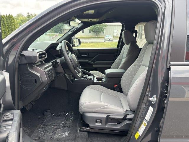 2026 Toyota Tacoma 4WD 4WD SR5 Double Cab 5' Bed AT (GS)
