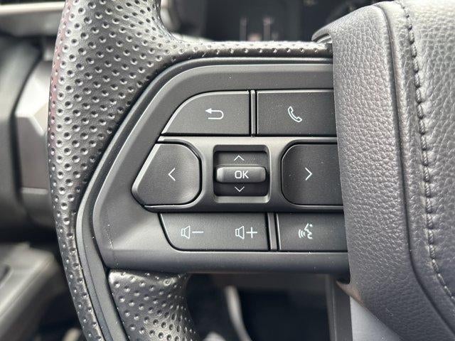 2026 Toyota Tacoma 4WD 4WD SR5 Double Cab 5' Bed AT (GS)