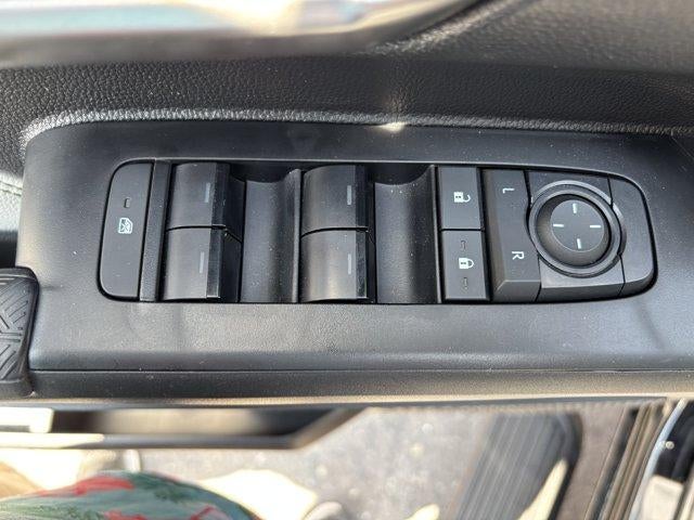 2026 Toyota Tacoma 4WD 4WD Limited Hybrid Double Cab 5' Bed AT (Natl)