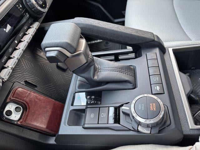 2026 Toyota Tacoma 4WD 4WD Limited Hybrid Double Cab 5' Bed AT (Natl)