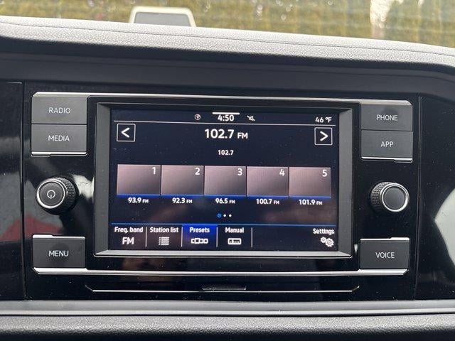 2024 Volkswagen Jetta SE Auto