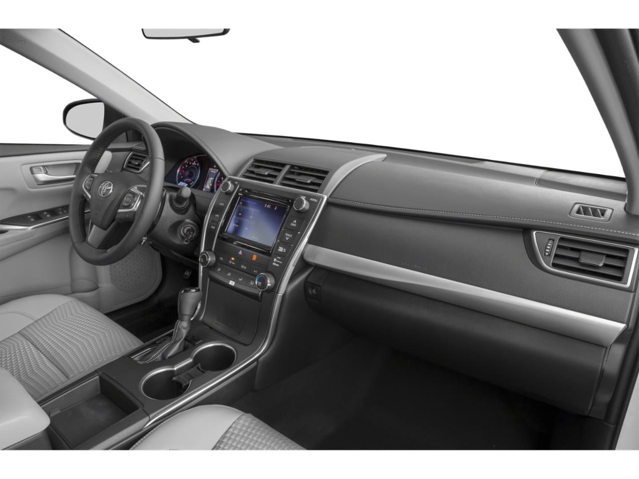 2015 Toyota Camry 4dr Sdn I4 Auto SE (SE)