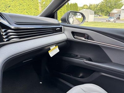 2026 Toyota Camry SE (SE)