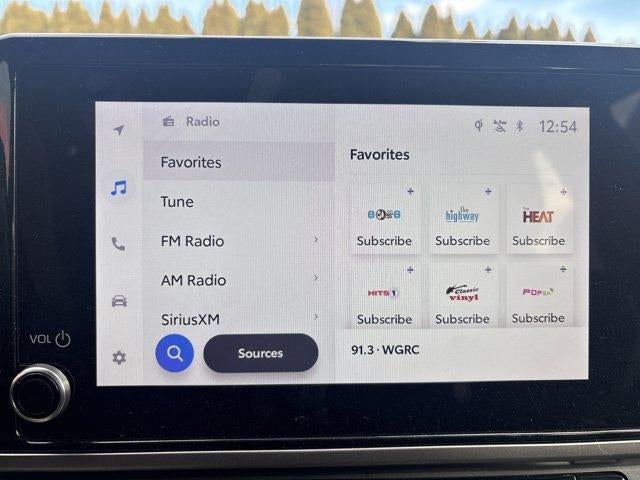 2025 Toyota Camry SE (SE)