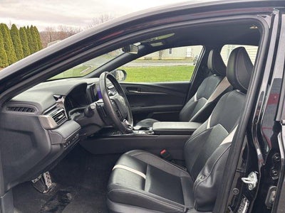 2025 Toyota Camry SE (SE)